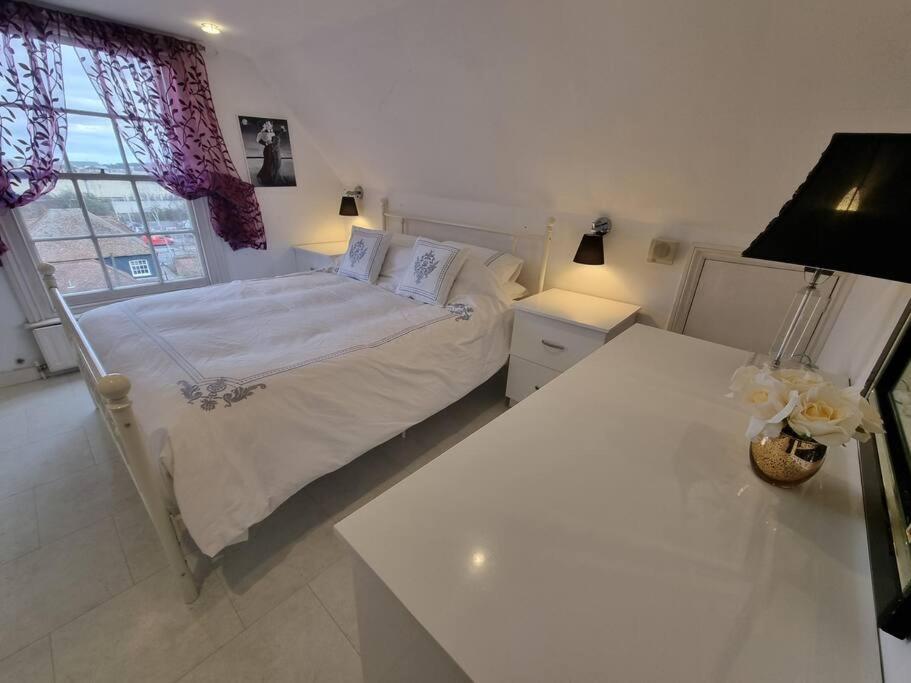 Beautiful Apartment In The Heart Of Rochester 로체스터 외부 사진