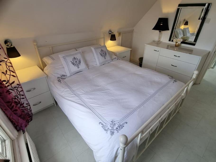 Beautiful Apartment In The Heart Of Rochester 로체스터 외부 사진