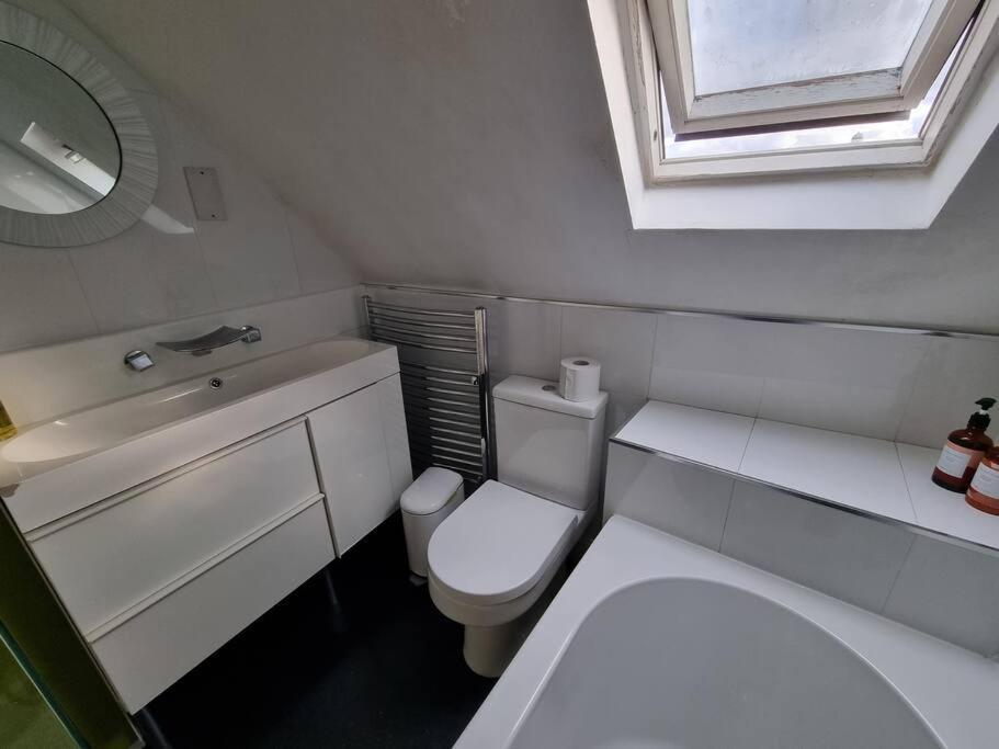 Beautiful Apartment In The Heart Of Rochester 로체스터 외부 사진
